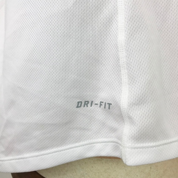 NIKE Dri-Fit Workout Racer Back Tank Top NWT L - Picture 4 of 4